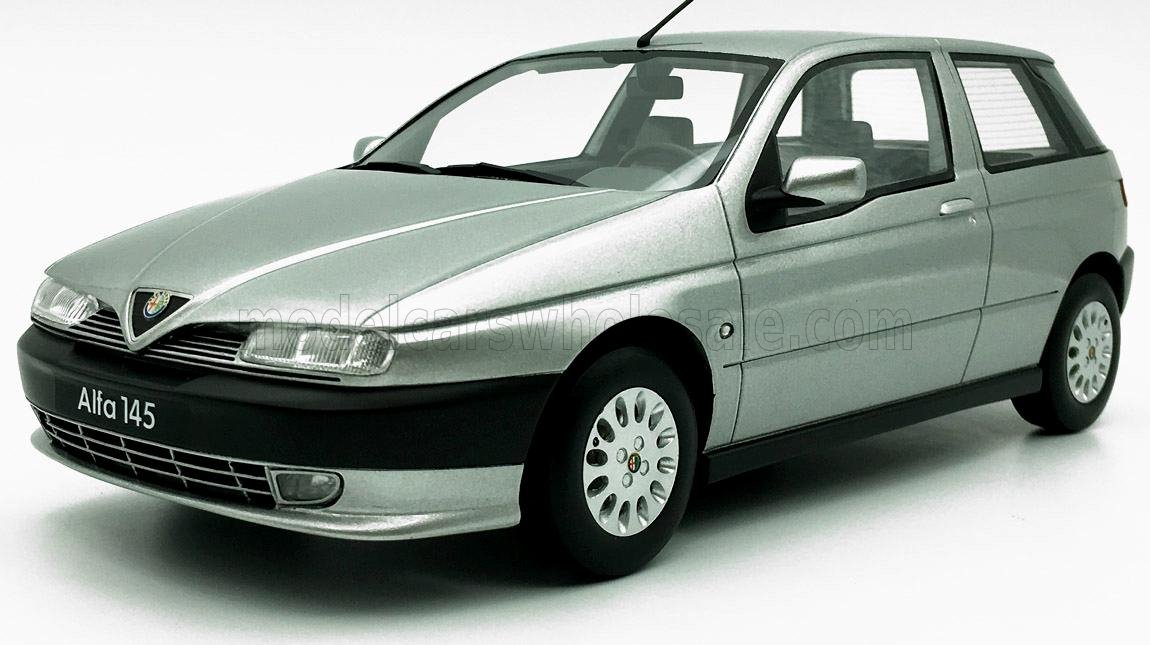 ALFA ROMEO 145 2.0 TD 1995 - ZILVER