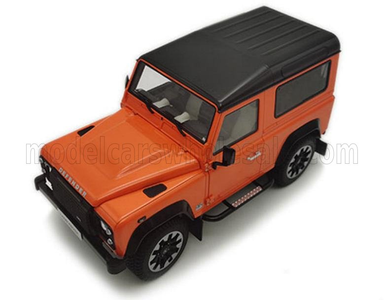 LAND ROVER - DEFENDER 90 WORKS V8 70th EDITION 201