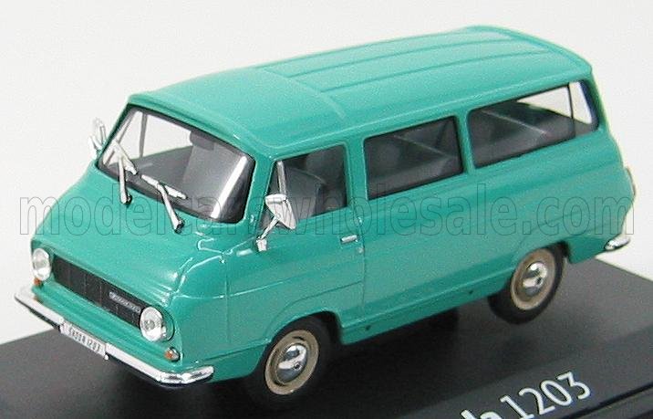 SKODA 1203 MINIBUS 1968 - GROEN