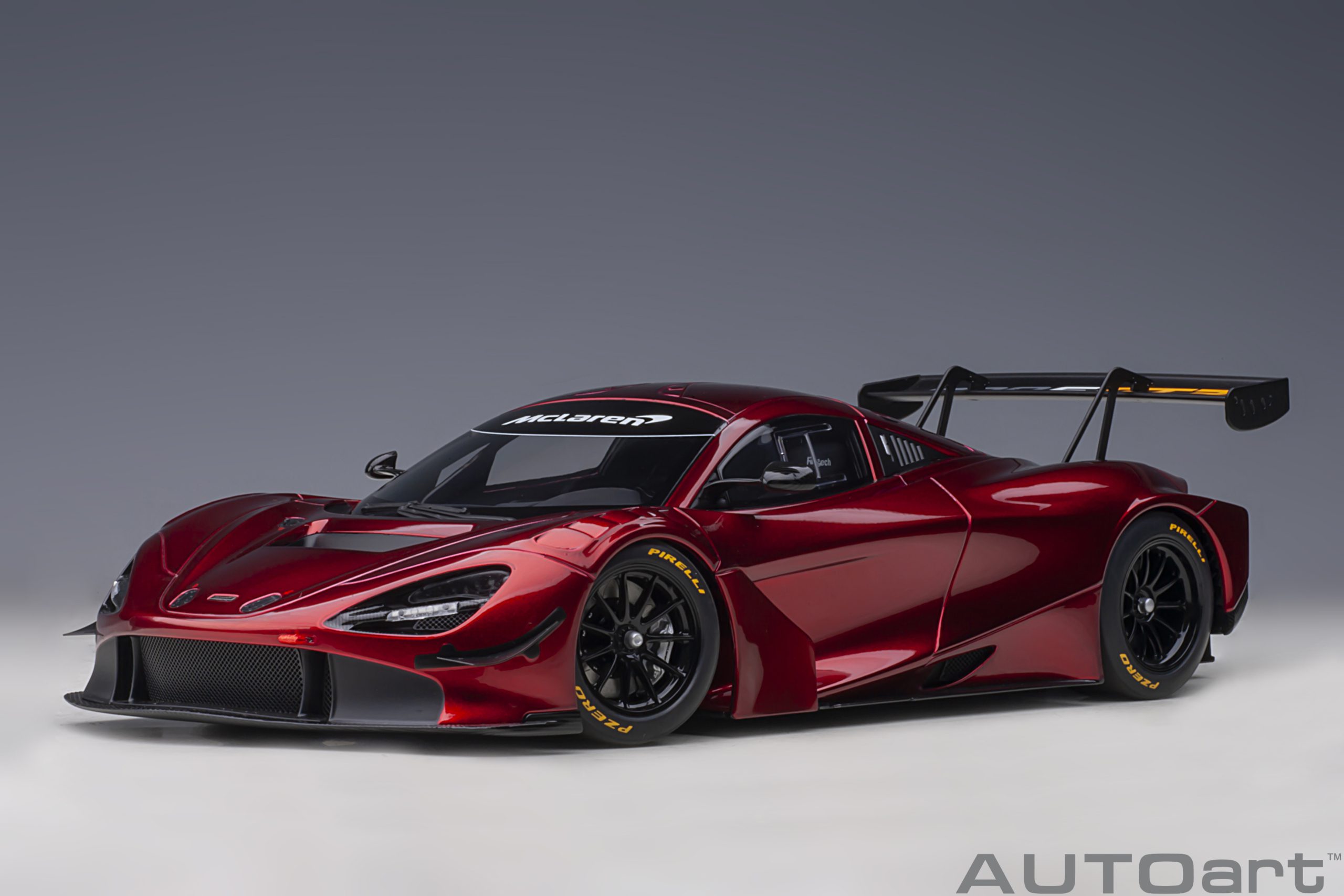 Mclaren 720S GT3 SEALED BODY 2019 , Volcano Rood