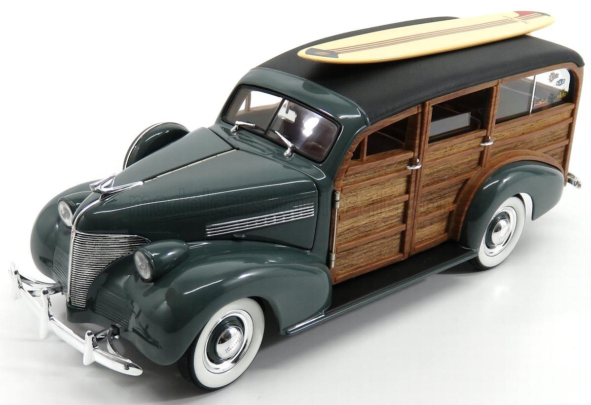 CHEVROLET - WOODY STATION WAGON SW WITH SURFBOARD 