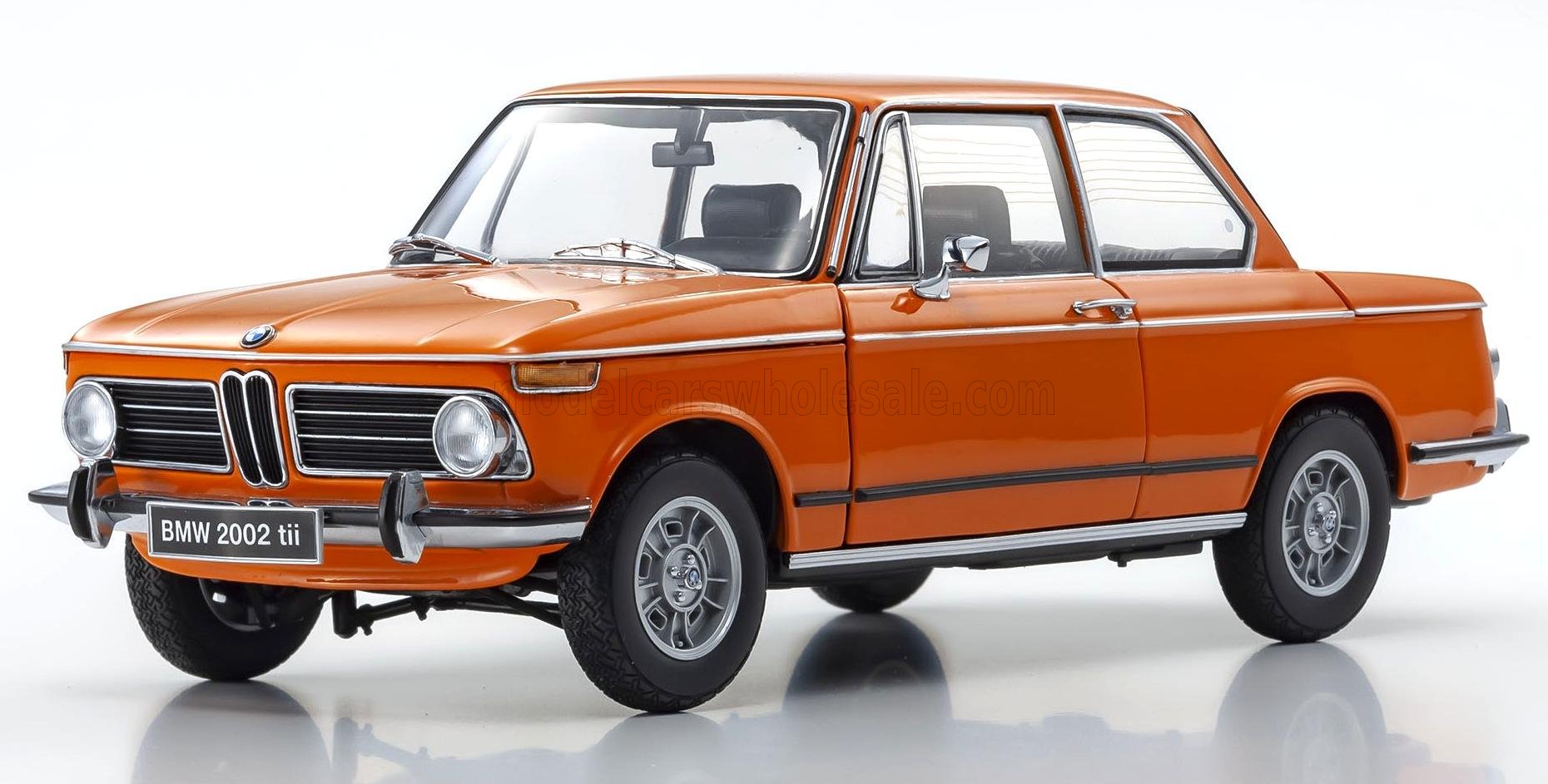 BMW - 2002Tii 1972 - ORANJE / FULL OPENINGS