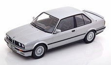 BMW 325i E30 M-Package 1 1987 zilver