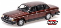 Volvo 240 GL 1986, donker rood