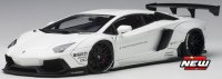 Lamborghini AVENTADOR LIBERTY WALK LB WORKS Limited Edition blanc