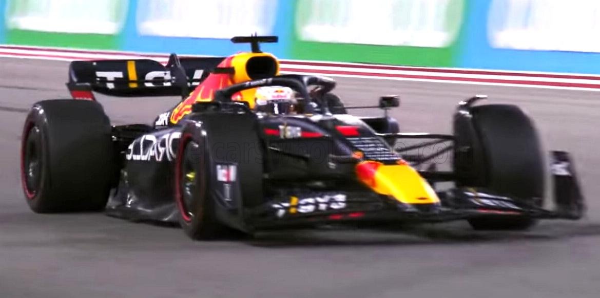 RED BULL RB18 N°1 ORACLE RED BULL RACING MAX VERS