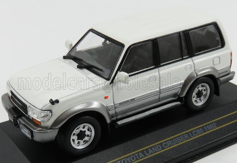 TOYOTA - LAND CRUISER LC80 1992 - WIT