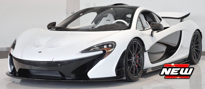 McLaren P1 (Alaskan Diamond White met blauw/zwart 