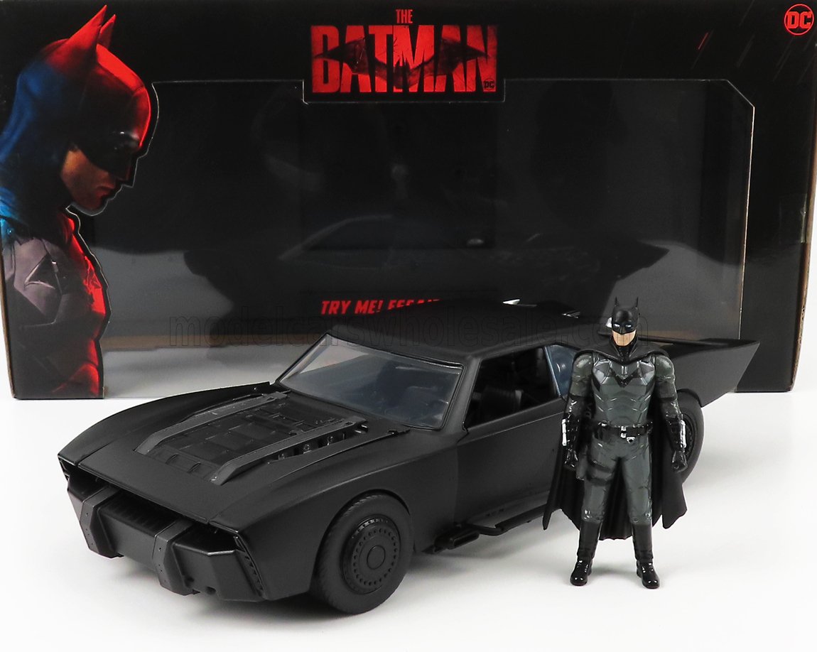 BATMAN - BATMOBILE WITH FIGURE 2022 - THE BATMAN M