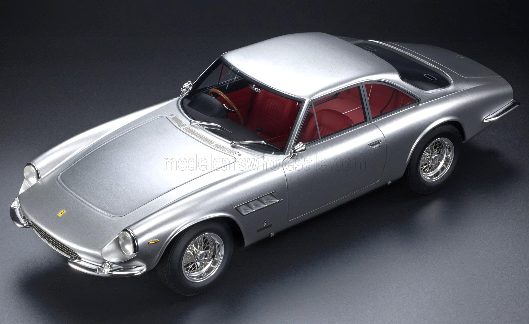 FERRARI - 500 SUPERFAST 2-SERIES 1965 - ZILVER