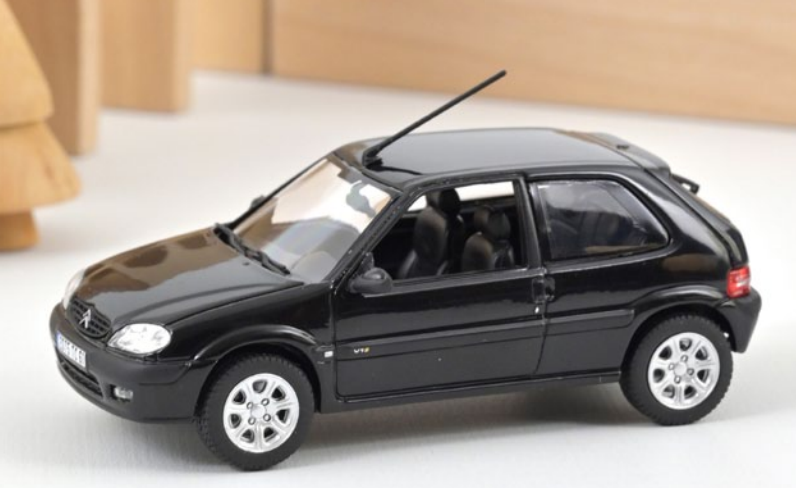 CITROËN SAXO VTS 2000 ONYX ZWART