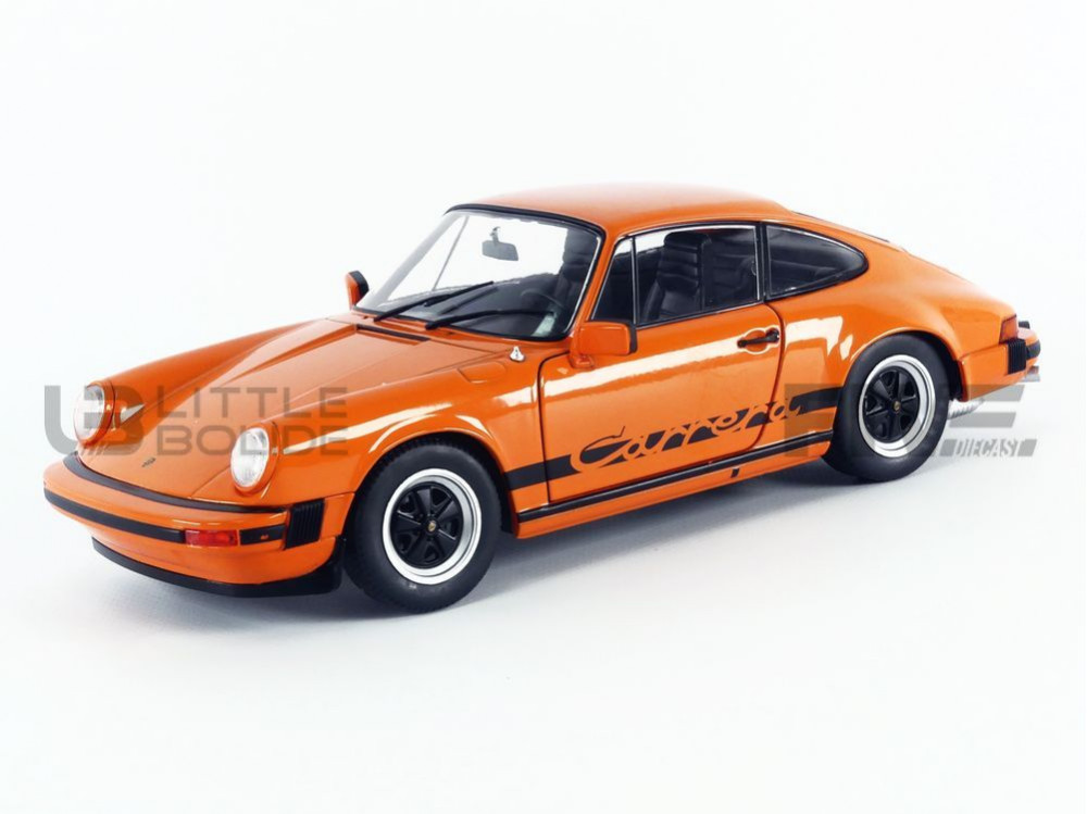 PORSCHE - 911 3.0 CARRERA COUPE 1977 - ORANJE