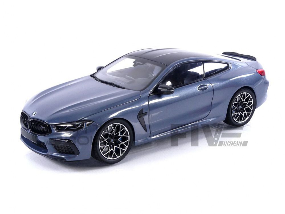 BMW M8 COUPE BLAUW METALLIC 2020