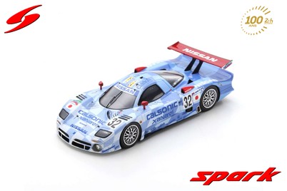 NISSAN R390 GT1 N°32 NISSAN MOTORSPORTS  3rd 24H 