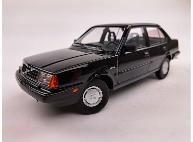 Volvo 360, black metallic with grey interior 1987