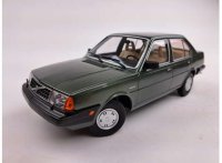 Volvo 340, green metallic with beige interior 1987