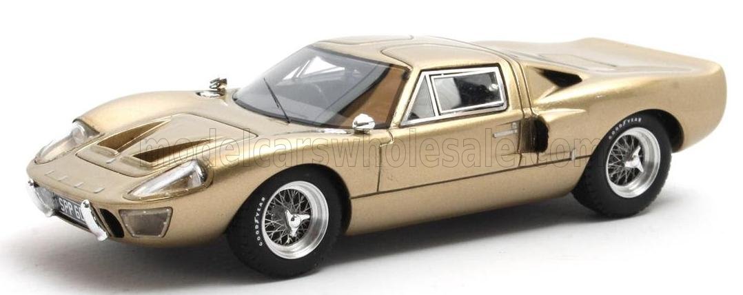 FORD  - GT40 MKIII 1967 - GOUD MET