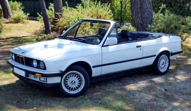 BMW - 3-SERIES 325i (E30) CABRIOLET 1991