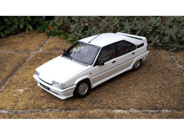 Citroen BX GTi, alpine white with black interior 1