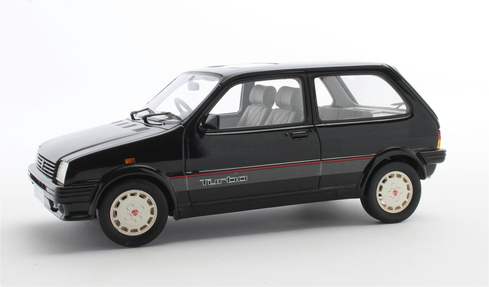 MG - METRO TURBO 1986 - ZWART