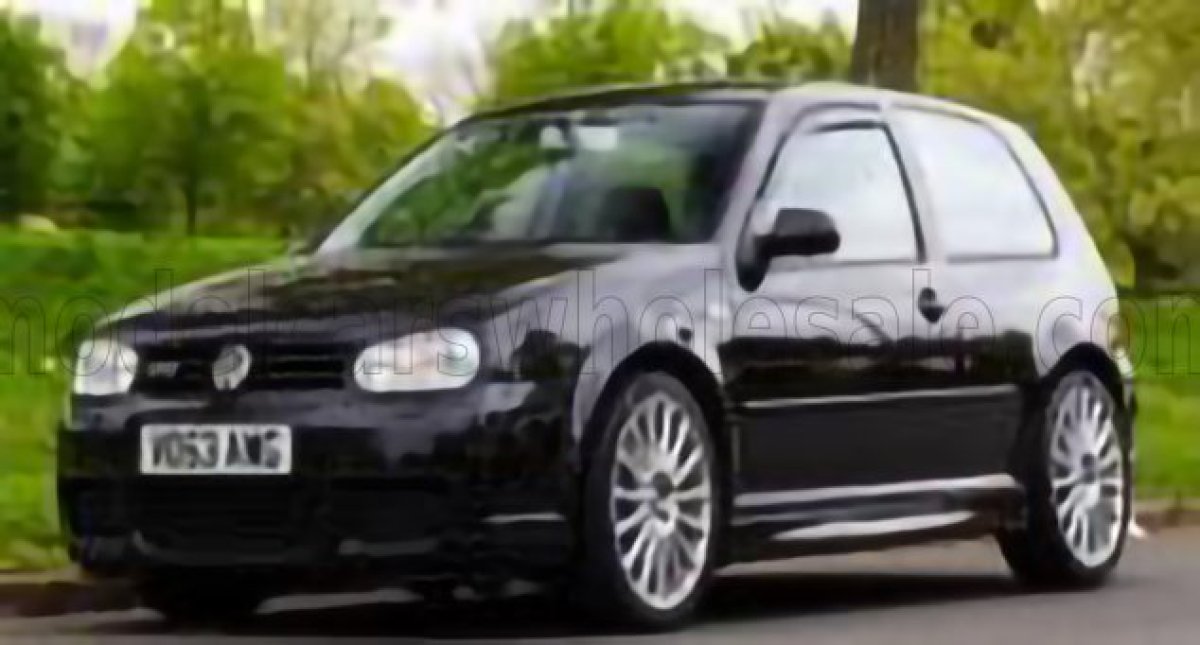 VOLKSWAGEN GOLF IV R32 gris 2003