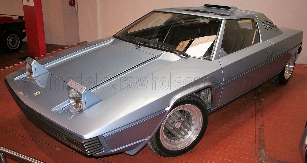 FERRARI - 308 GT BERTONE RAINBOW 1976 - LICHT BLAU