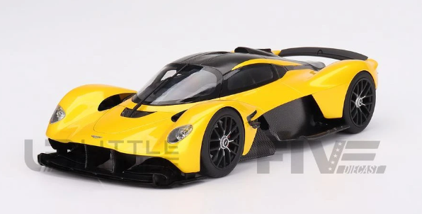 ASTON MARTIN Valkyrie Sunburst Yellow 2024