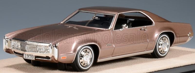 OLDSMOBILE - TORONADO GT 1970 - REGENCY ROSE