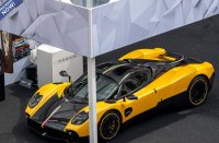 Pagani Utopia Giallo Ginevra