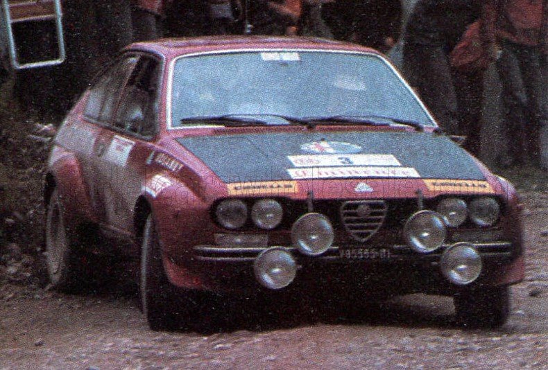 ALFA ROMEO - ALFETTA GT GR.2 (night version) N 3 3