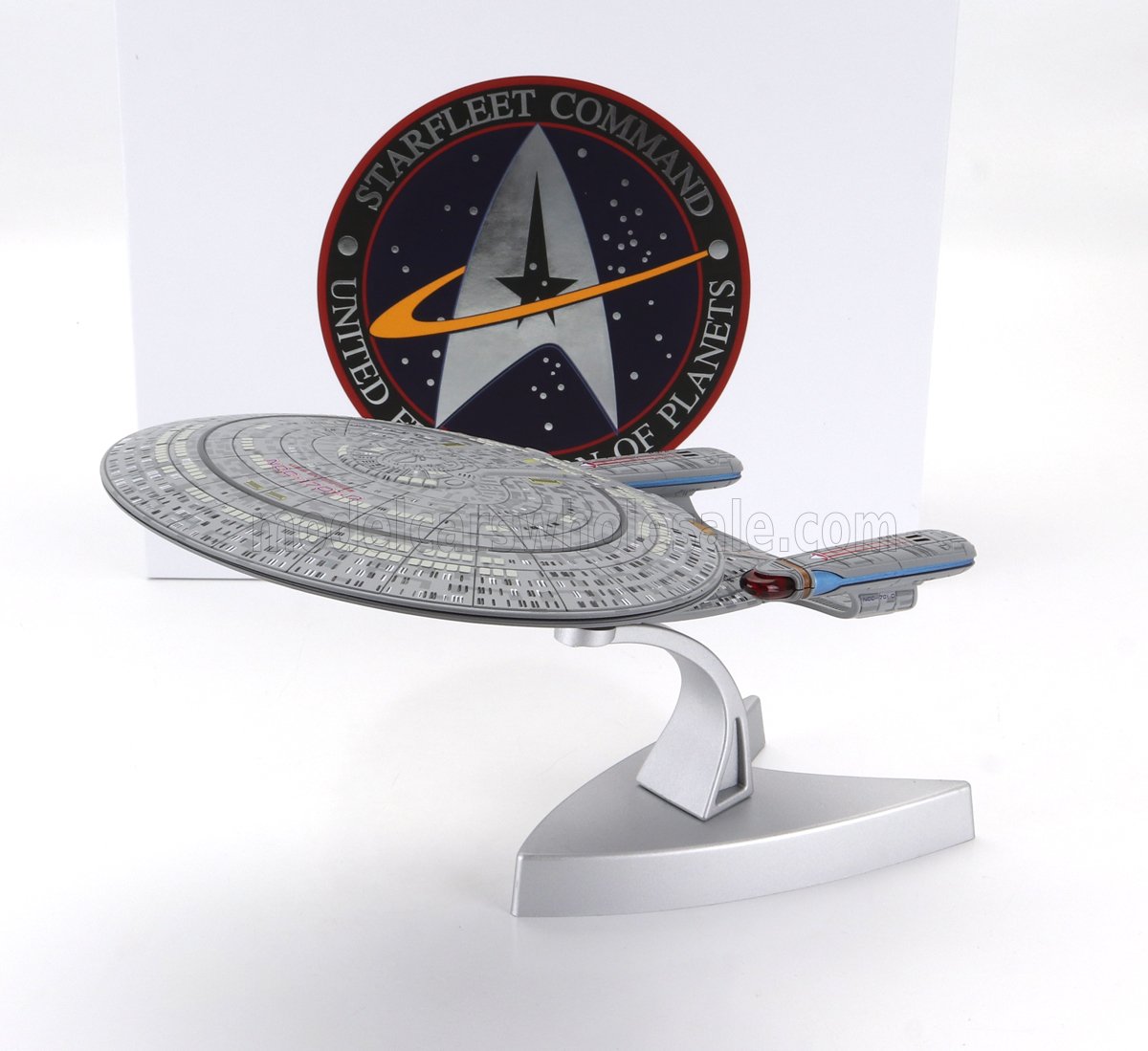 STAR TREK - U.S.S. ENTERPRISE NCC-1701-D - THE NEX