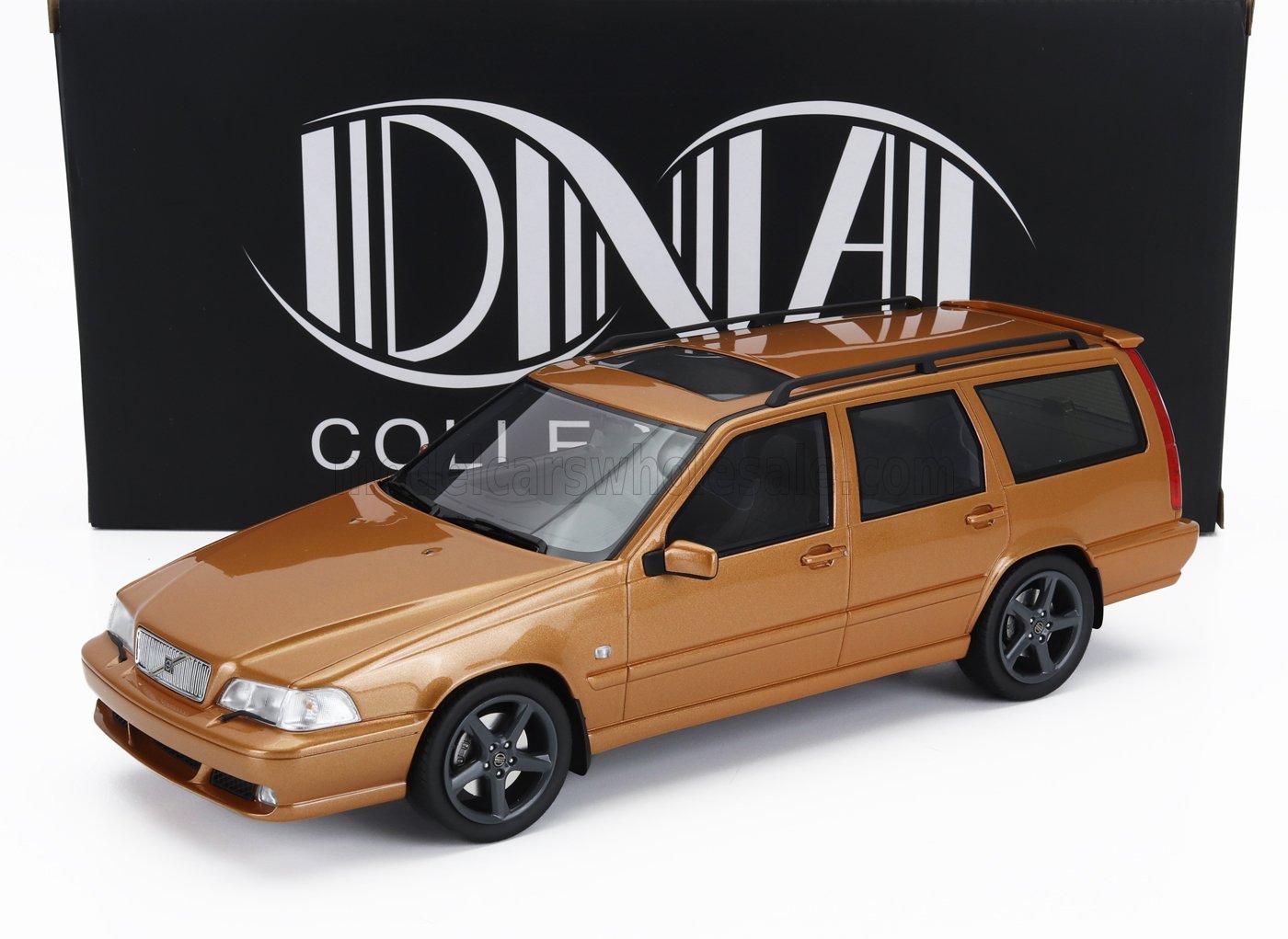 VOLVO - V70 SW STATION WAGON 1998 - SAFFRON MET