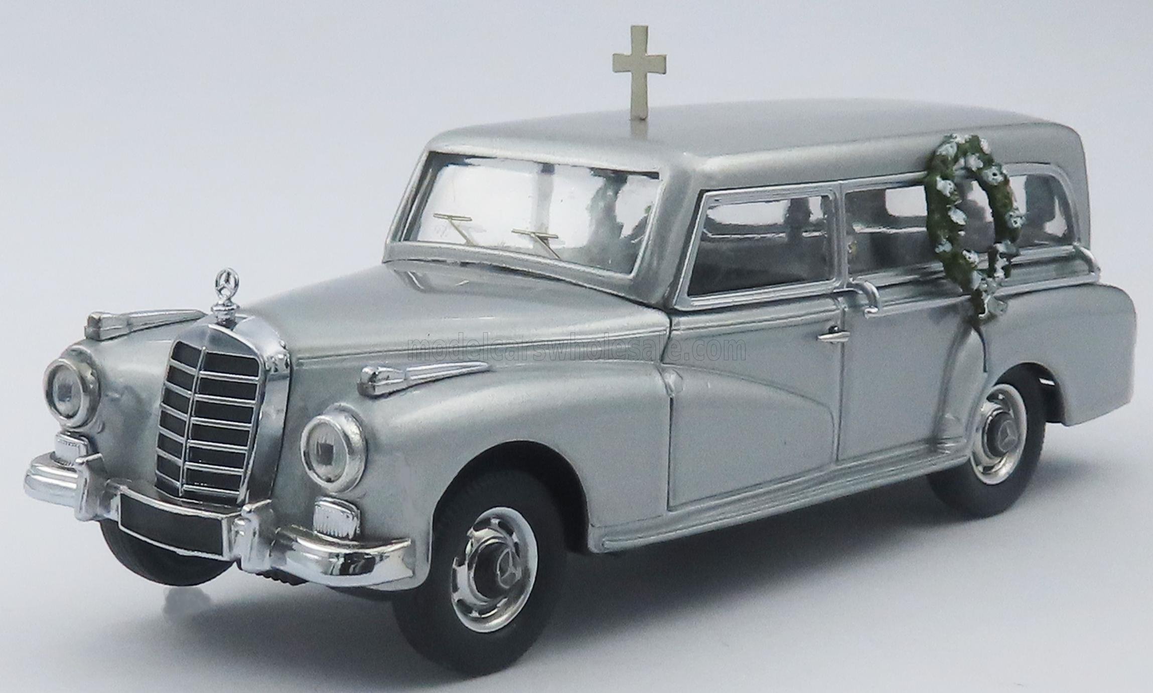 MERCEDES BENZ - 300D HEARSE - FUNERAL CAR 1960 - S