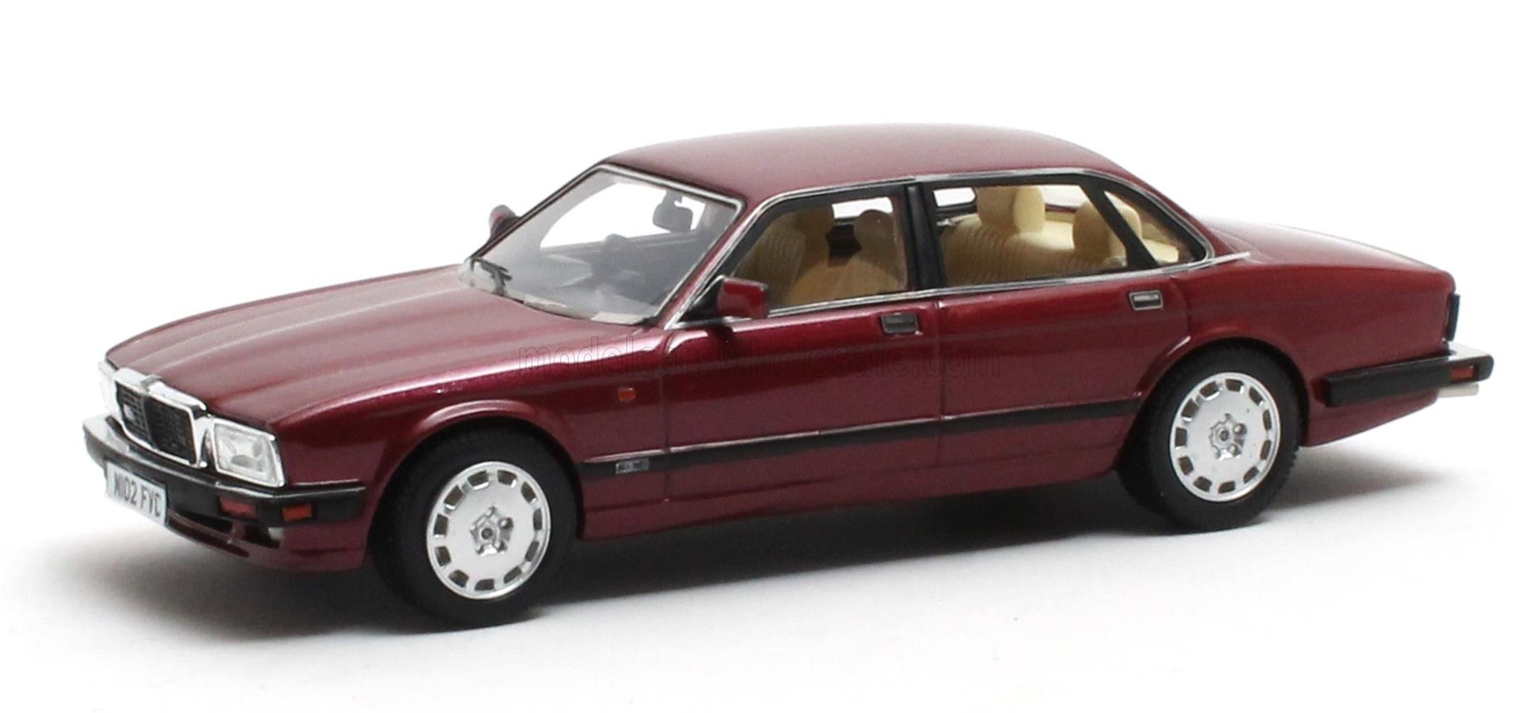 JAGUAR - XJR (XJ40) 1991 - RED