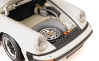 PORSCHE 911 CARRERA COUPE 3.2 – 1983 – WHITE