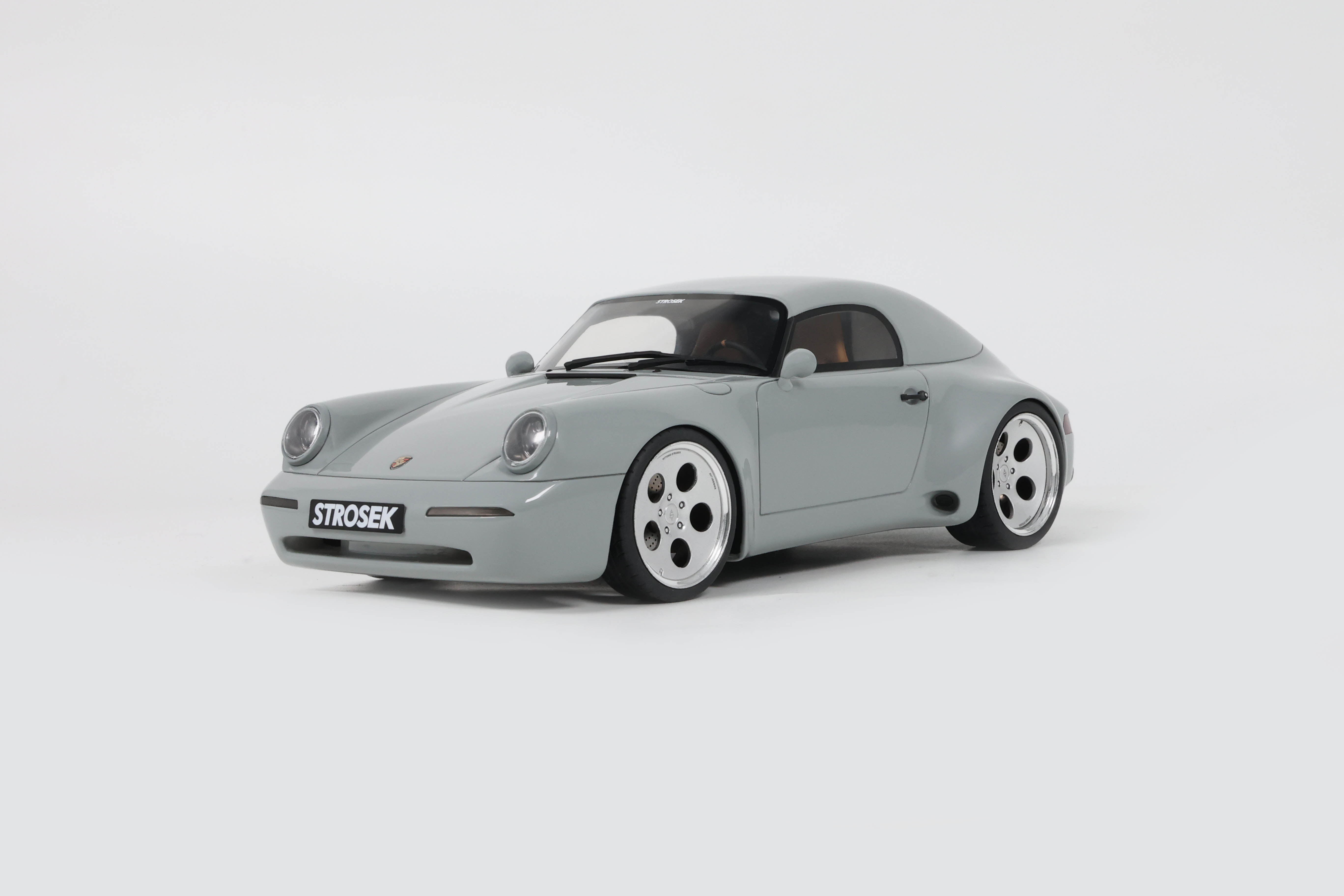 PORSCHE STROSEK MEGA 30 SPEEDSTER SPORT CLASSIC GR