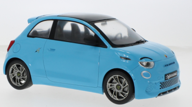 Fiat 500e Abarth, hellblauw, 2024