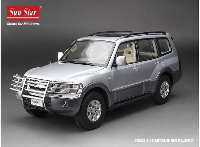 Mitsubishi Pajero V73, cool silver,