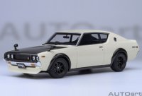 NISSAN SKYLINE 2000 GT-R (KPGC110) TUNED VERSION „CARBON BLACK BONNET“ white