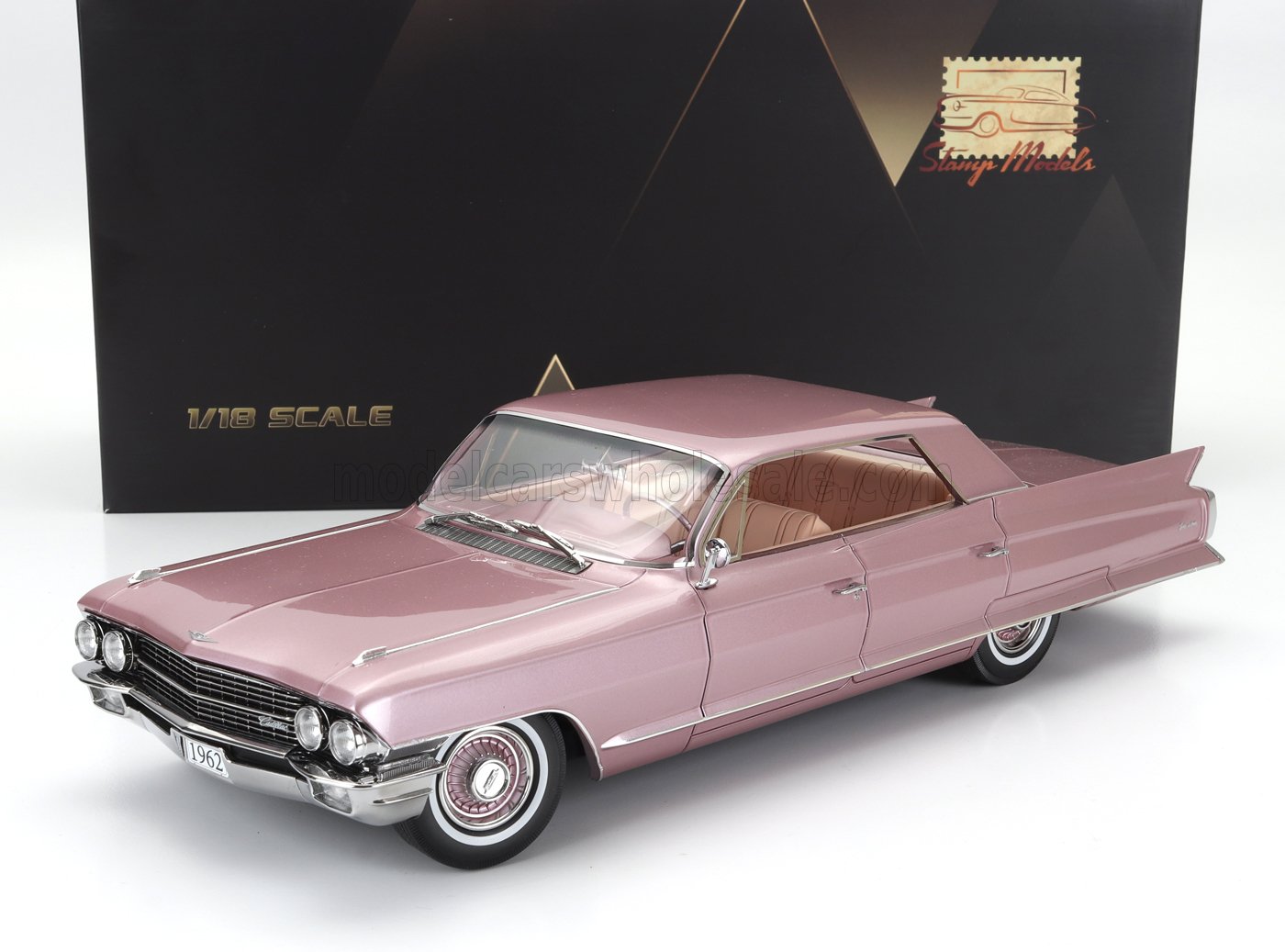 CADILLAC - SEDAN DE VILLE 1962 - HEATHER PINK MET