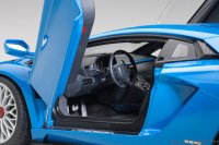 Lamborghini Aventador S (Blu Nila)