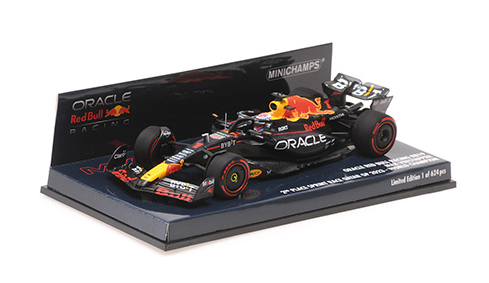 ORACLE RED BULL RACING RB19 – MAX VERSTAPPEN –