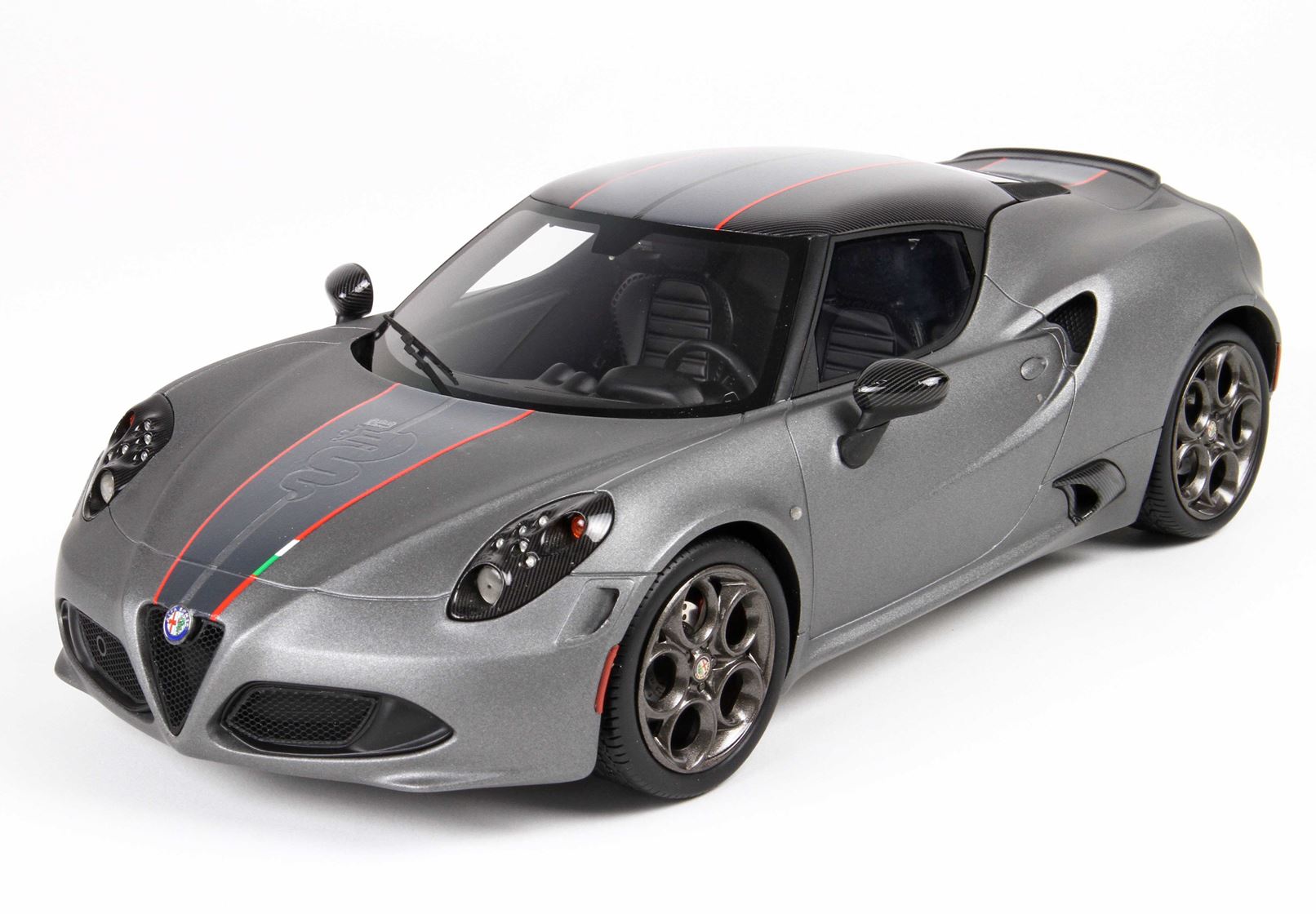 Alfa Romeo 4C Competizione Grigio Vesuvio opaco