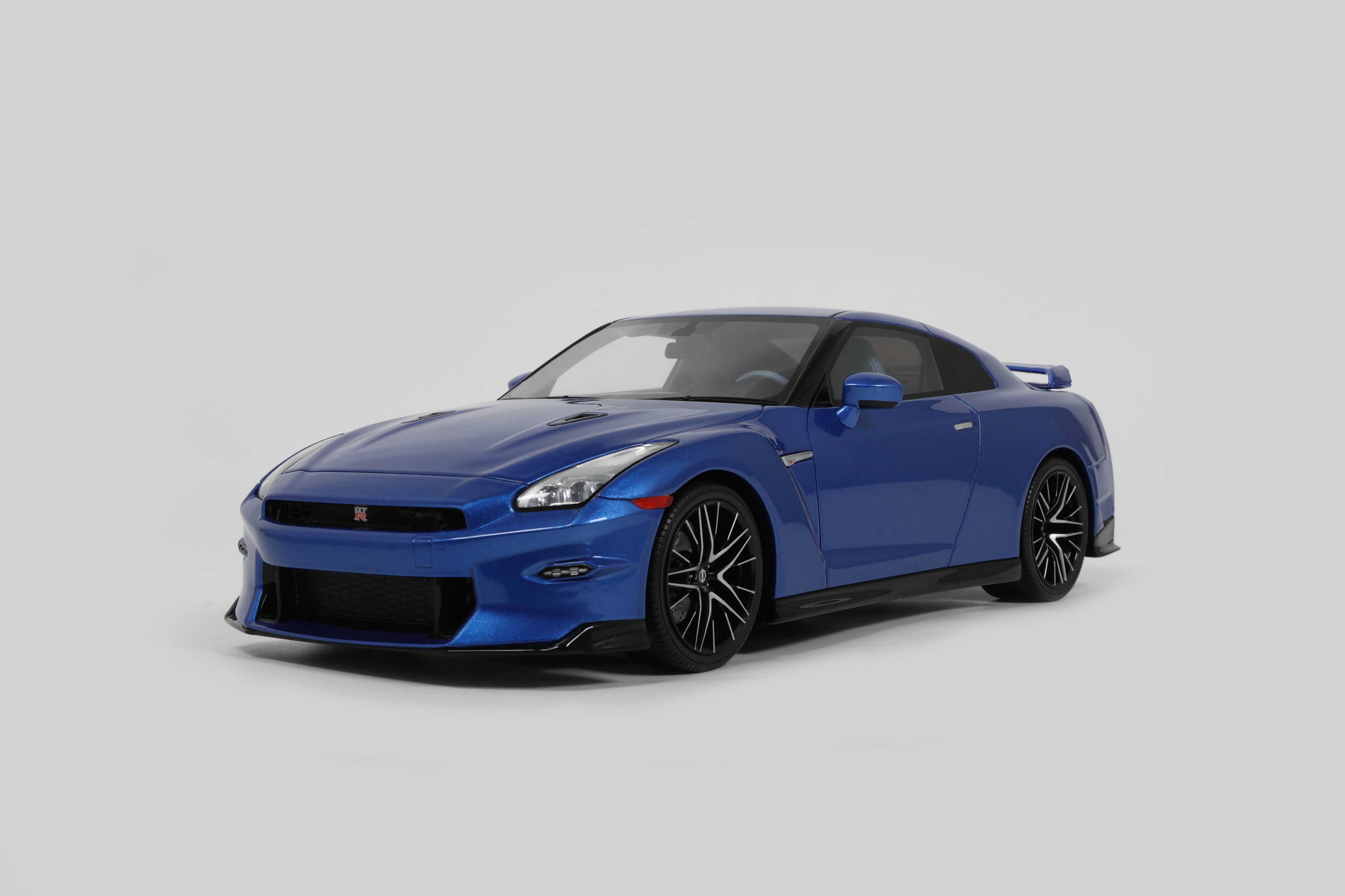 NISSAN GT-R SKYLINE EDITION BAYSIDE BLUE 2024