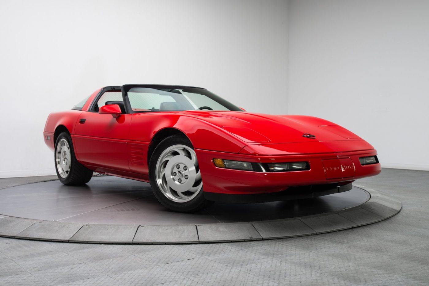 CHEVROLET CORVETTE C4 TORCH RED 1995